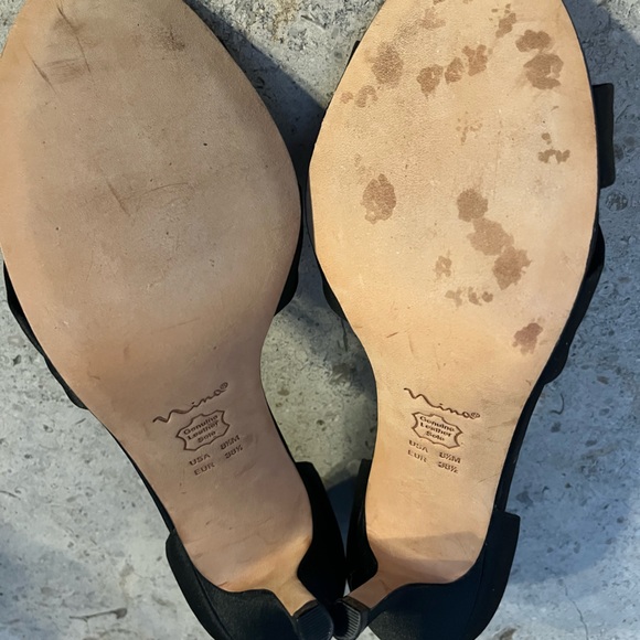 Nina Black Satin heels 38.5 - Picture 2 of 4